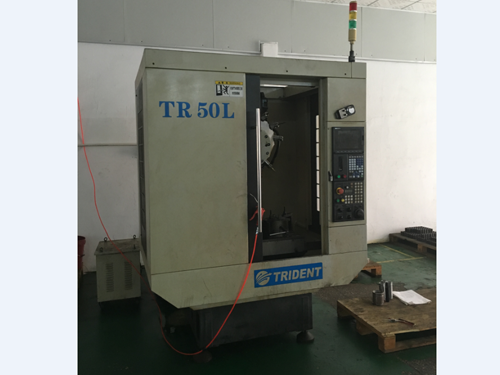 車(chē)房設(shè)備